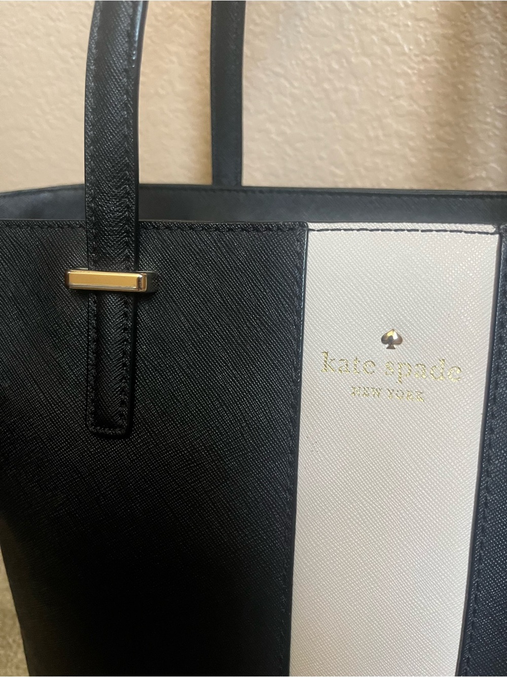 Kate Spade Racing med Harmony Black Tote with White Center Block Stripe - Picture 5 of 8